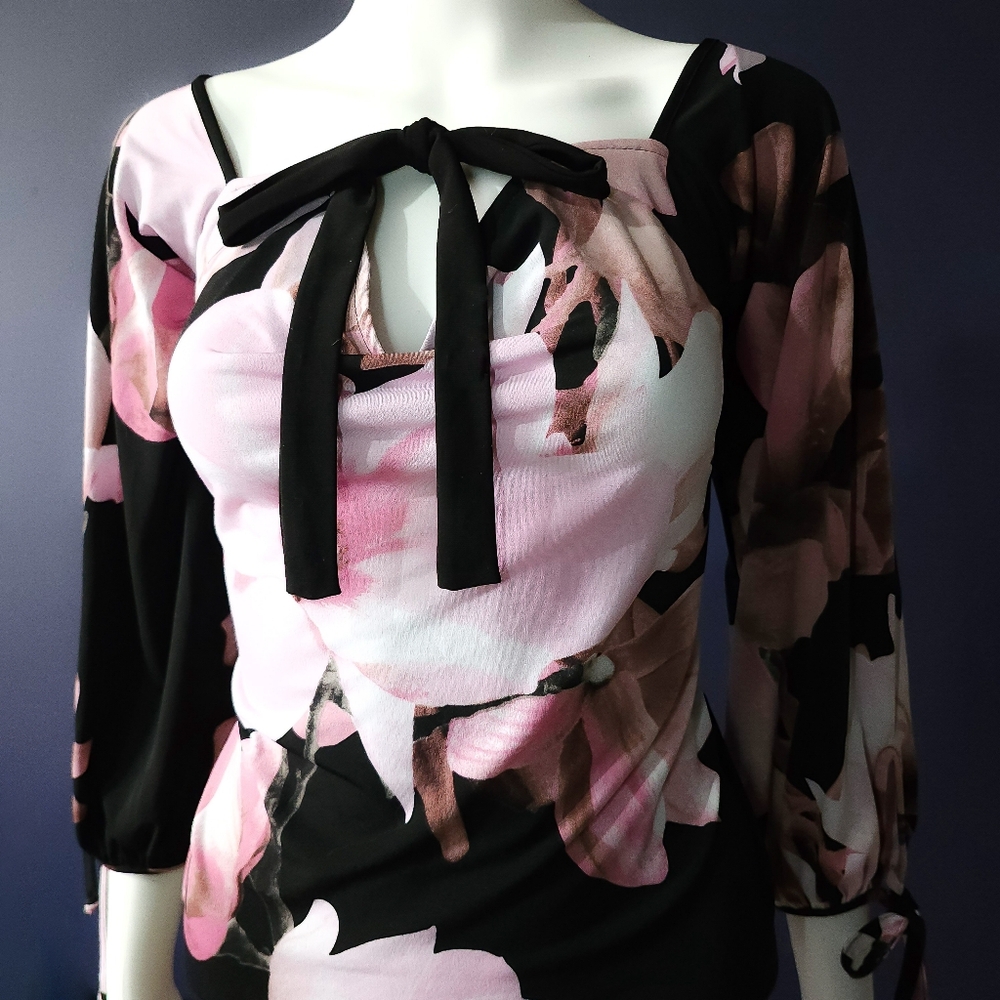 ✨ Vintage Frank Lyman Floral Bow-Front Top (M / Size 8)